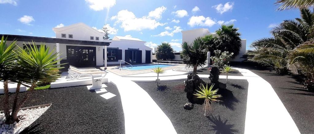 Casa Lighthouse Villa Playa Blanca  Exterior photo